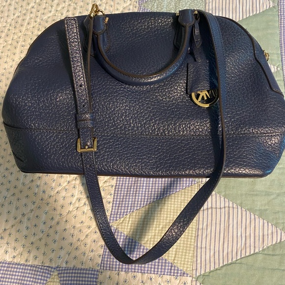 Michael Kors Bag Navy Blue - Picture 2 of 13